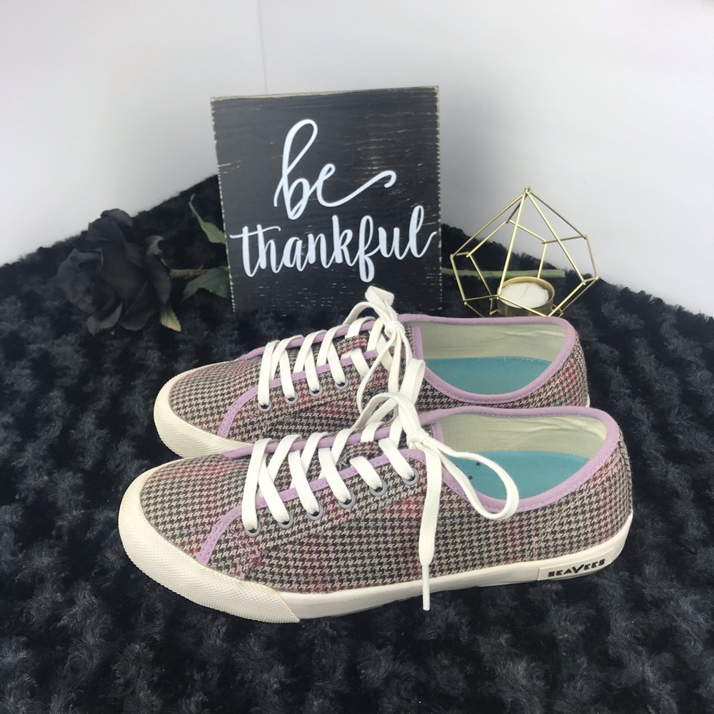 SeaVees Sneakers